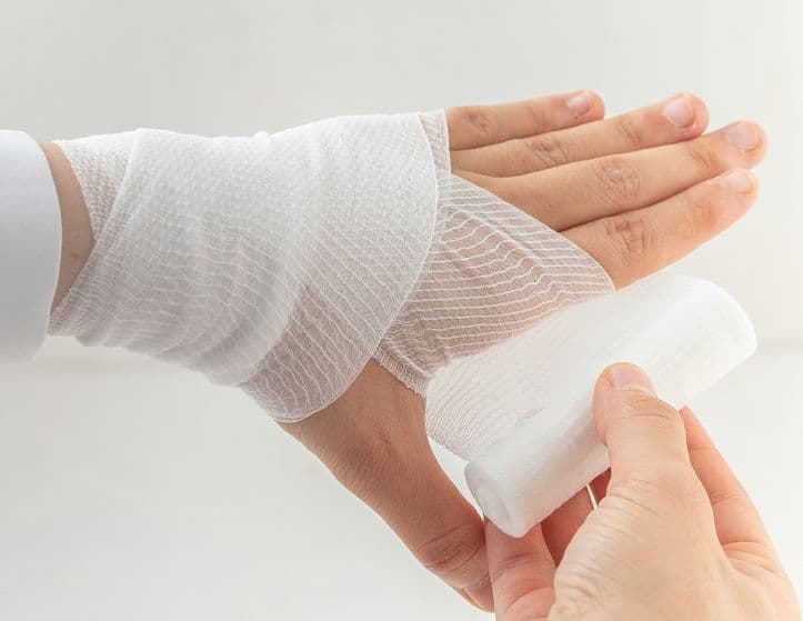 DEALING WITH INJURIES?