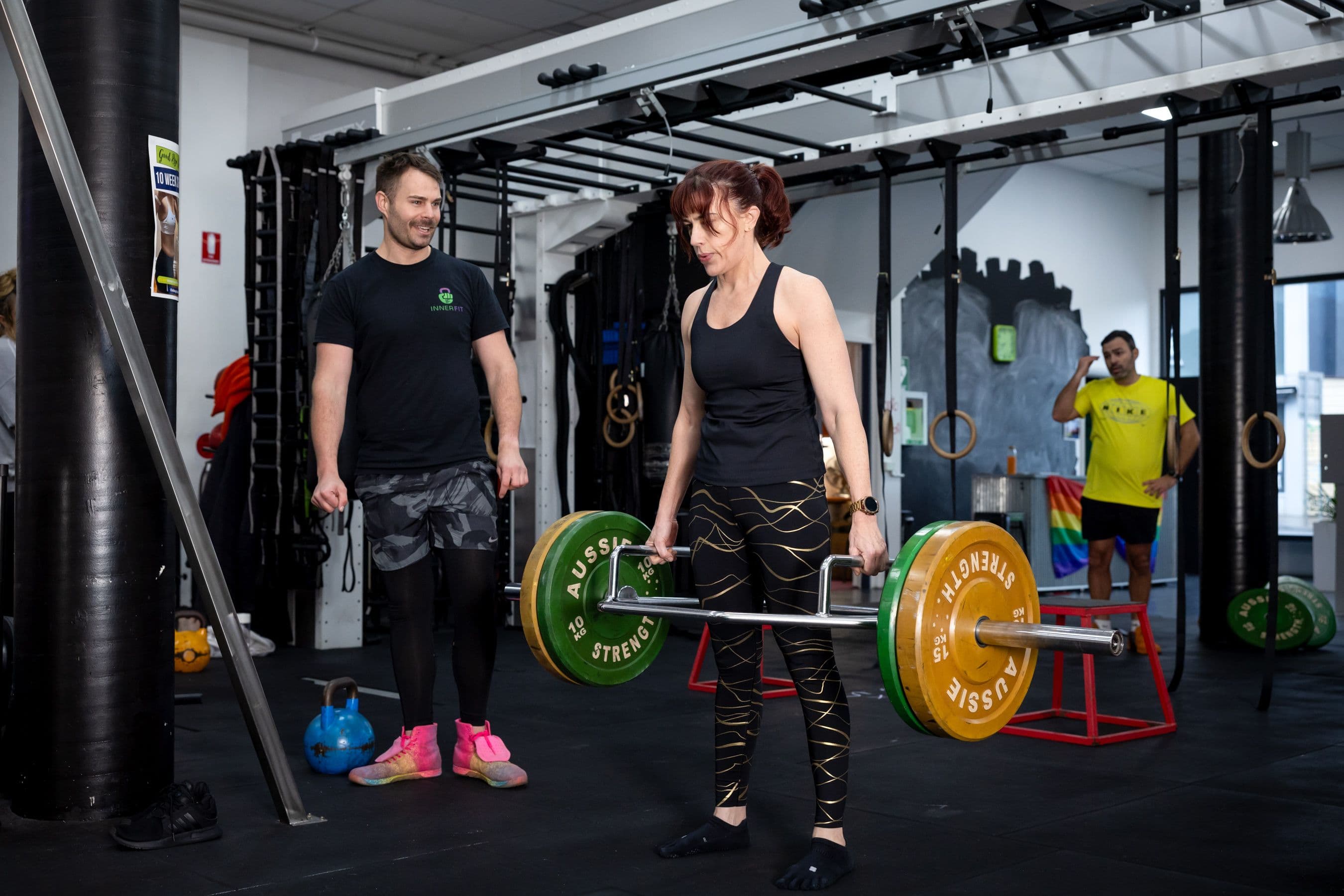 lady deadlifting